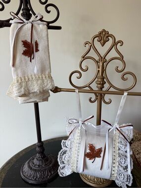 🤎 Hand Crafted Cream Lace Hand Towel & Sachet Set with Brown Leaf Accent 🤎